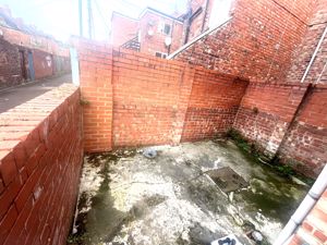 Photo 6- click for photo gallery